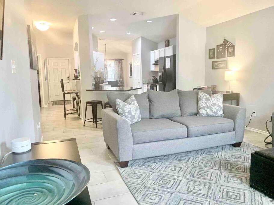 Modern Updates - Great Location - King Bed- Bmt San Antonio Luaran gambar